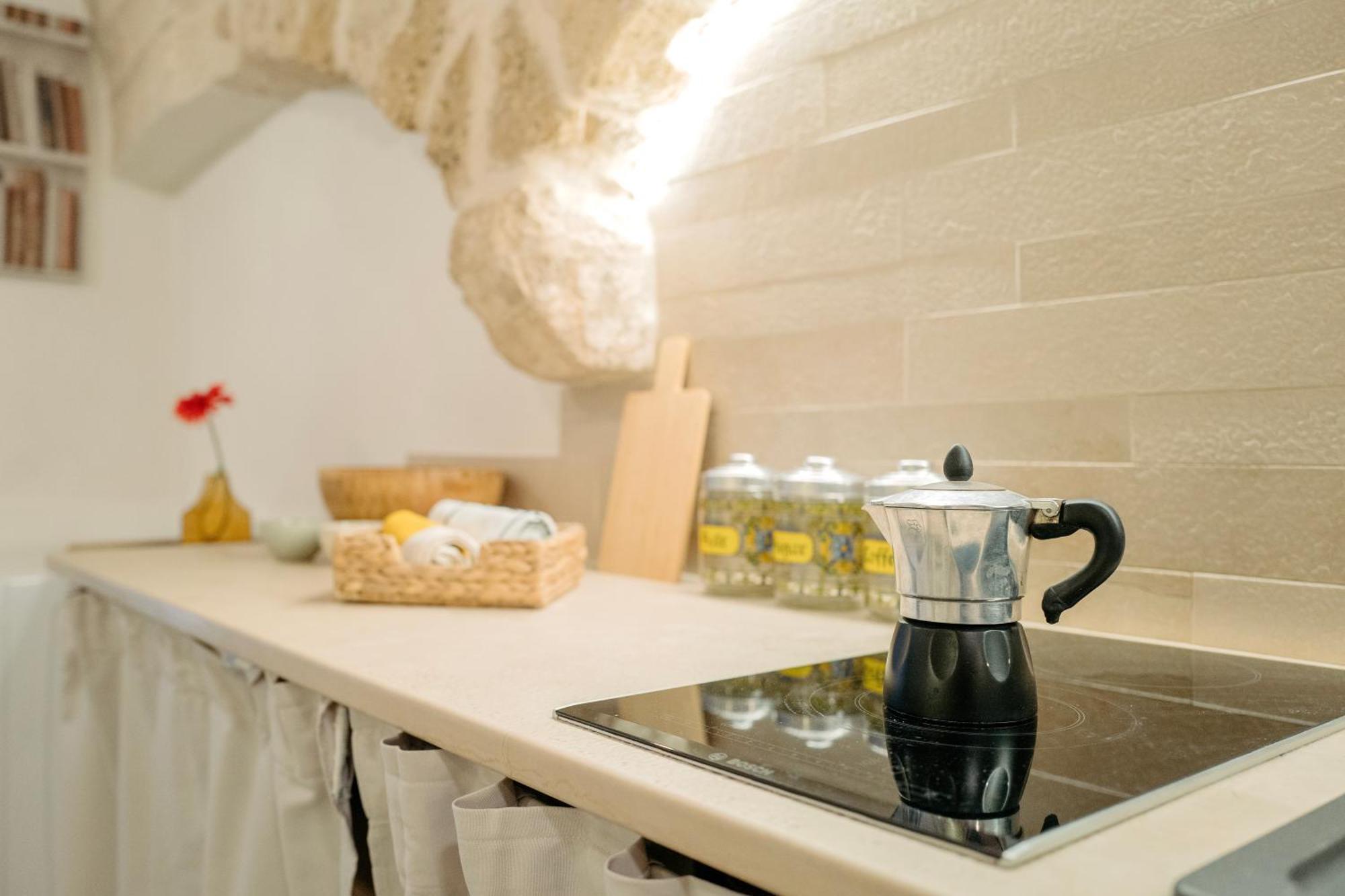 Travel Old Bari Apartment ภายนอก รูปภาพ